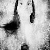 My project in Fine Art Self-Portrait Photography course. Un proyecto de Fotografía, Post-producción fotográfica		, Retoque fotográfico, Fotografía de retrato, Fotografía de estudio, Fotografía artística, Fotomontaje y Autorretrato Fotográfico de Vanja Tajnšek - 06.12.2021