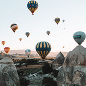 Baloon. Un progetto di Fotografia, Ritocco fotografico e Fotomontaggio di besdesignphotography - 06.12.2021