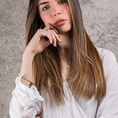 Fotografia Ritratto Ein Projekt aus dem Bereich Fotografie, Fotoretuschierung, Modefotografie, Porträtfotografie, Studiofotografie, Digitalfotografie, Artistische Fotografie, Fotografie für Instagram und Beleuchtung für Fotografie von Federico Ciucchi - 07.12.2021