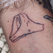 Tatuagem linework e linha fina Ein Projekt aus dem Bereich Tattoodesign und Traditionelle Illustration von Sandra Varela - 07.12.2021