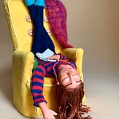 Cozy Feeling OOAK art doll / art toy Ein Projekt aus dem Bereich Spielzeugdesign, Art To und Design von Figuren von Irem Nur Terzi - 07.12.2021