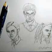 My project in Portrait Sketchbooking: Explore the Human Face course. Un proyecto de Bocetado, Dibujo, Dibujo de Retrato, Dibujo artístico y Sketchbook de machgiaky1999 - 08.12.2021
