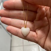 Mi Proyecto del curso: Diseño de joyería en resina Ein Projekt aus dem Bereich Erweiterungsentwicklung, H, werk, Schmuckdesign und DIY von Kira Zuzolo - 08.12.2021