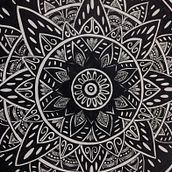 Mon projet du cours : L'art de dessiner des mandalas : créez des motifs géométriques. Drawing & Ink Illustration project by Melanie Vincent - 11.26.2021