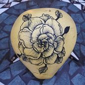 Mein Kursprojekt: Einführung in die Welt der Tattoos. Un progetto di Illustrazione tradizionale, Design di tatuaggi e Illustrazione botanica di Grosser Tatzelwurm - 12.12.2021