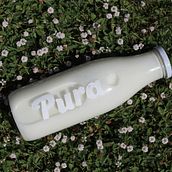 Pura. Un progetto di Packaging, Design, Br, ing, Br, identit, Fotografia e Direzione artistica di Ana Fillol - 14.12.2021