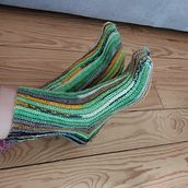 Meias Hygge. Fashion Design, Fiber Arts, DIY, Crochet, and Textile Design project by Marta Martins - 12.11.2021