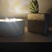 CONCRETE POT. Arts, Crafts, Interior Design, Interior Decoration, DIY, and Design project by Fahim Khan - 12.24.2021