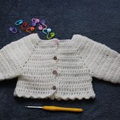 Mi Proyecto del curso:  Top-down: prendas a crochet de una sola pieza. Un progetto di Fashion design, Fiber Art, DIY, Uncinetto e Textile Design di Beatriz Gudiel Cabrero - 24.12.2021