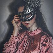 Adriana. Photograph, Creative Consulting, Fine Arts, and Creativit project by Barbora Pelcova - 01.26.2021