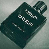 PERFUME. Photograph, and Advertising project by VENTURA HERNÁNDEZ ROBLES - 12.27.2021