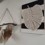 Mi Proyecto del curso: Introducción al macramé: creación de un tapiz decorativo. Een project van Ontwerp van accessoires, Craft, Interieurontwerp,  Interieurdecoratie, Textiel, Macramé y Textielontwerp van Janeth Parra Reyes - 27.12.2021