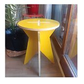 Taburete amarillo -  Carpintería profesional para principiantes. Projekt z dziedziny Craft, Projektowanie i w, rób mebli, Projektowanie wnętrz, DIY i Obróbka drewna użytkownika aruizjaraboc - 28.12.2021