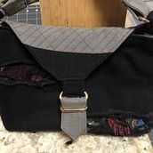 Quay Bag. Un progetto di Design, Design di accessori, Fashion design e Cucito di M Camellia - 28.12.2021