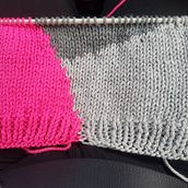 Mi Proyecto del curso: Diseño y tejido de prendas con la técnica de intarsia. Un projet de St, lisme, Art textile, DIY, Tricot , et Design textile de Carla Liick - 31.12.2021