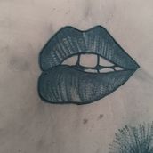 Labios . Un proyecto de Diseño de tatuajes de Leire Mancisidor rodriguez - 30.12.2021