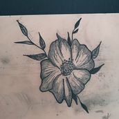 Flor . Un proyecto de Diseño de tatuajes de Leire Mancisidor rodriguez - 02.01.2022