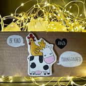 Be Kind pin - Paper Mache. Character Design, Art To, s, To, Design, Upc, and cling project by Giulia Panto - 01.04.2022