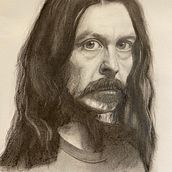 Il mio progetto del corso: Ritratto realistico con matite di grafite. Traditional illustration, Fine Arts, Sketching, Pencil Drawing, Drawing, Portrait Drawing, Realistic Drawing, Artistic Drawing, and Figure Drawing project by Diana Dirindiana - 01.05.2022