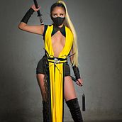 MORTAL KOMBAT: SCORPION . Photograph, Portrait Photograph, Photographic Lighting, Studio Photograph & Interior Photograph project by Alexis Fernando Quilindo T - 01.04.2022