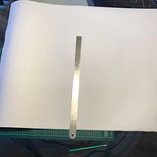 Mijn project van de cursus: Papieren lampen maken. Un progetto di Artigianato, Design e creazione di mobili, Lighting design, Papercraft, Interior Design e DIY di Esmée Ellson - 07.01.2022