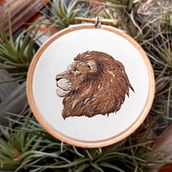 My project in Freehand Needle Painting: Embroider the Beauty of Wildlife course. Traditional illustration, Embroider, and Textile Design project by mars.f451 - 01.07.2022