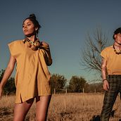 TEXTIL . Photograph, Photograph, Post-production, Photo Retouching, Fashion Photograph, Portrait Photograph, and Digital Photograph project by Maya fuu - 01.08.2022
