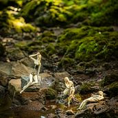 Alguns trabalhos de escultura em porcelana fria, realizados entre 2017 e 2021. Artes plásticas projeto de Bianca Mendes - 08.01.2022