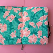 Mi Proyecto del curso: Patrones botánicos en sketchbook: conquista la página en blanco. Un progetto di Illustrazione tradizionale, Pattern design, Illustrazione botanica e Sketchbook di Elena Narro Medrano - 09.01.2022