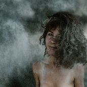 My project in Fine Art Self-Portrait Photography course. Photograph, Photograph, Post-production, Photo Retouching, Portrait Photograph, Studio Photograph, Fine-Art Photograph, Photomontage, and Self-Portrait Photograph project by Jade Pauls - 01.17.2022
