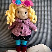 My project in Amigurumi: Design Clothing, Hair and Accessories course. Arts, Crafts, To, Design, Fiber Arts, Crochet, Amigurumi, and Textile Design project by tanya_chen14 - 01.16.2022