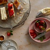 My project in Food Styling and Photography for Instagram course. Un progetto di Fotografia, Social media, Ritocco fotografico, Fotografia con smartphone, Fotografia di prodotti, Fotografia digitale, Fotografia gastronomica, Fotografia per Instagram, Fotografia lifest, le, Food St e ling di Layla - 18.01.2022