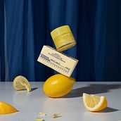 My project in Conceptual Product Photography for Advertising course. Advertising, Photograph, Product Photograph, Photographic Lighting, Digital Photograph, and Commercial Photograph project by Lucy Schoenfeld - 01.20.2022
