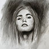 Mein Kursprojekt: Künstlerisches Porträt mit Kohlestift: die Atmosphäre. Traditional illustration, Fine Arts, Drawing, Portrait Drawing, Realistic Drawing, and Artistic Drawing project by Jürgen - 01.20.2022