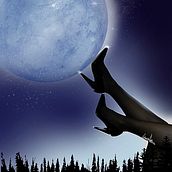shoes and moon. Design, Traditional illustration, Advertising, and Fashion Illustration	 project by Monica Locatelli - 01.20.2022