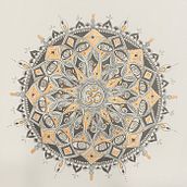 My project in The Art of Mandala Drawing: Create Geometric Patterns course. Drawing & Ink Illustration project by Chloe Mo - 01.21.2022