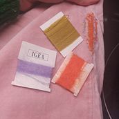 Mon projet du cours :  Reprisage visible : mettez de la couleur dans vos vêtements en tricot. Un progetto di Fashion design, Ricamo, Cucito, Fiber Art, Upc, cling, Tessitura e Textile Design di Floriane - 22.01.2022