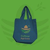 Cultivar Agrícola. Br, ing, Identit, Communication, Creativit, Design, Graphic Design, Instagram, Packaging, and Advertising project by Charles Bonaretti - 01.24.2022
