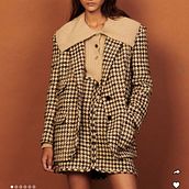 Draped cropped jacket and skirt. Een project van  van Tyler Mcdaniel - 26.01.2022