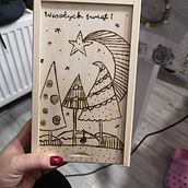 Pudełka świąteczne wypalone w drewnie. Un progetto di Design e Interior Design di Róża Bąkowska - 30.01.2022