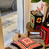 Il mio progetto del corso: Introduzione alla vetrinistica commerciale: L’ecologia della mattonella!. Un projet de Papercraft, Décoration d'intérieur, DIY, Retail design , et Design d'espace de Giorgia Fici - 27.01.2022