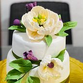 Mi Proyecto del curso: Decoración floral para Cake Design . Design, and DIY project by Liliana Isla - 02.01.2022