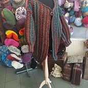 Swetrzysko . Een project van  Ontwerp,  Modeontwerp, Textiel, DIY, Haken y Textielontwerp van arli36 - 02.02.2022