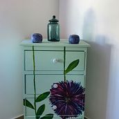 Mi Proyecto del curso upcycling. Arts, Crafts, Furniture Design, Making, Interior Design, Painting, DIY, Woodworking, Upc, cling, Decorative Painting, Furniture Restoration, Upc, and cling project by Florencia Naveira - 02.03.2022