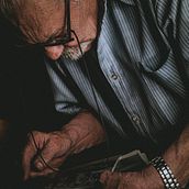 Retratos de Ciencia. Portrait Photograph, and Communication project by Orlando Gabriel Morales - 11.26.2019