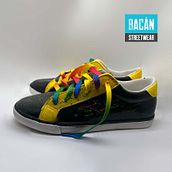 Mi Proyecto del curso: Restauración y personalización de sneakers. Accessor, Design, Fashion Design, Acr, lic Painting, DIY, Upc, and cling project by Sergio G. Cabezas - 02.06.2022