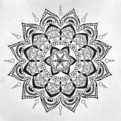 Il mio progetto del corso: L'arte del mandala: disegna motivi geometrici. Drawing & Ink Illustration project by Anna Galgano - 02.06.2022