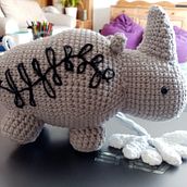 My project in Amigurumi Design and Creation course. Crochet, and Amigurumi project by Angela Horder - 02.08.2022