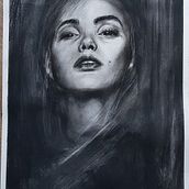 My project in Artistic Charcoal Portraiture: Creating Atmosphere course. Traditional illustration, Fine Arts, Drawing, Portrait Drawing, Realistic Drawing, and Artistic Drawing project by Lila Mereq - 02.08.2022