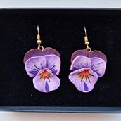 Nature and Food Inspired Clay Jewellery. Een project van  Ontwerp van milliemaymade - 09.02.2022